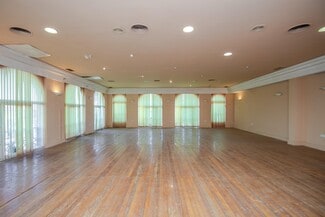 Plus de détails pour Local commercial à vendre