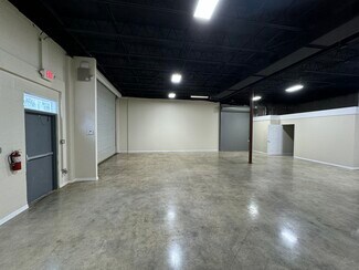 Plus de détails pour 1975 3rd Ave S, Saint Petersburg, FL - Bureau/Local commercial, Local d'activités à louer