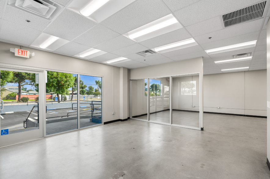 8640 Slauson Ave, Pico Rivera, CA à louer - Photo de l’immeuble – Image 3 sur 13
