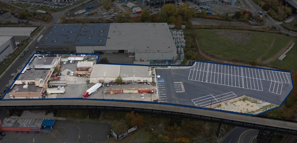 18 Blanchard St, Newark, NJ à vendre Photo principale– Image 1 sur 11