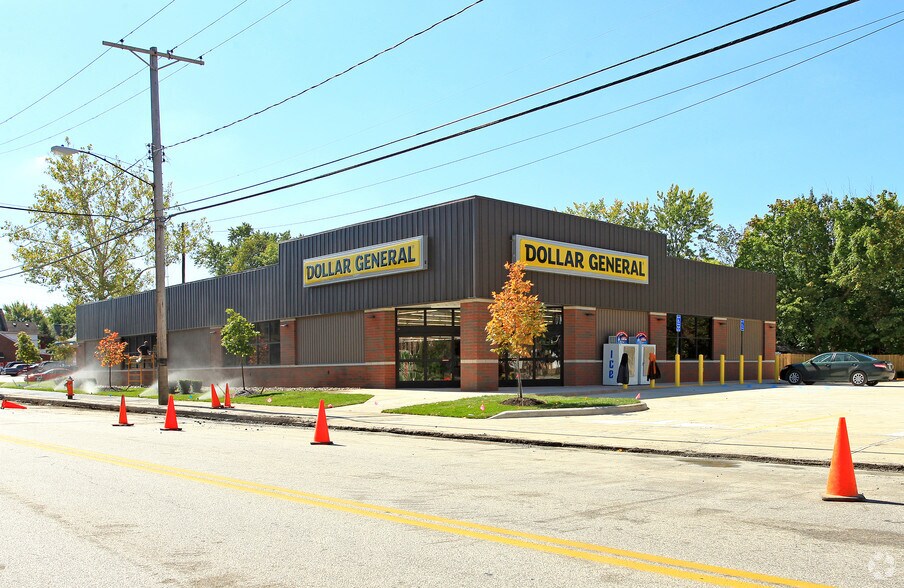 2966 E 116th St, Cleveland, OH à louer - Photo principale – Image 1 sur 3