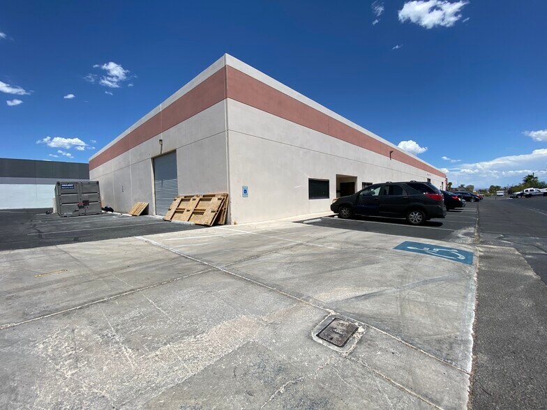 6225 S Mojave Rd, Las Vegas, NV à louer - Photo principale – Image 1 sur 12