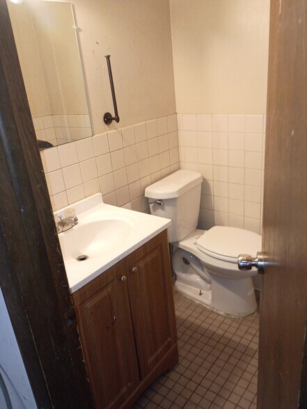 5740 Logan St, Denver, CO à louer - Photo de l’immeuble – Image 3 sur 41