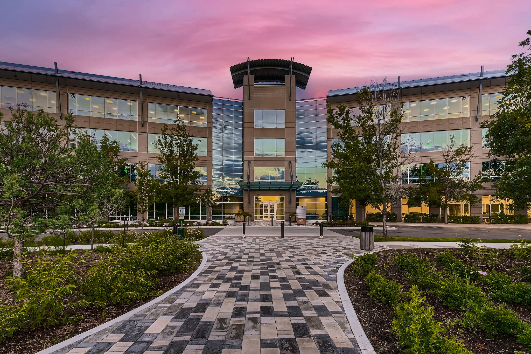 11030 Circle Point Rd, Westminster, CO à louer Photo principale– Image 1 sur 21