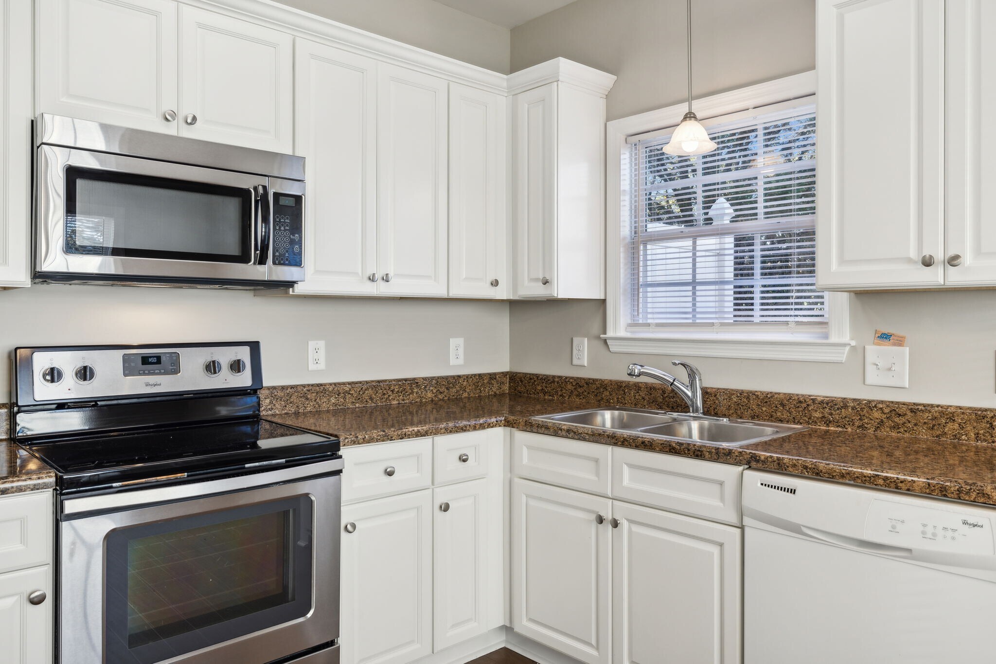 710 Joshua St, Columbia, TN à vendre Photo principale– Image 1 sur 7