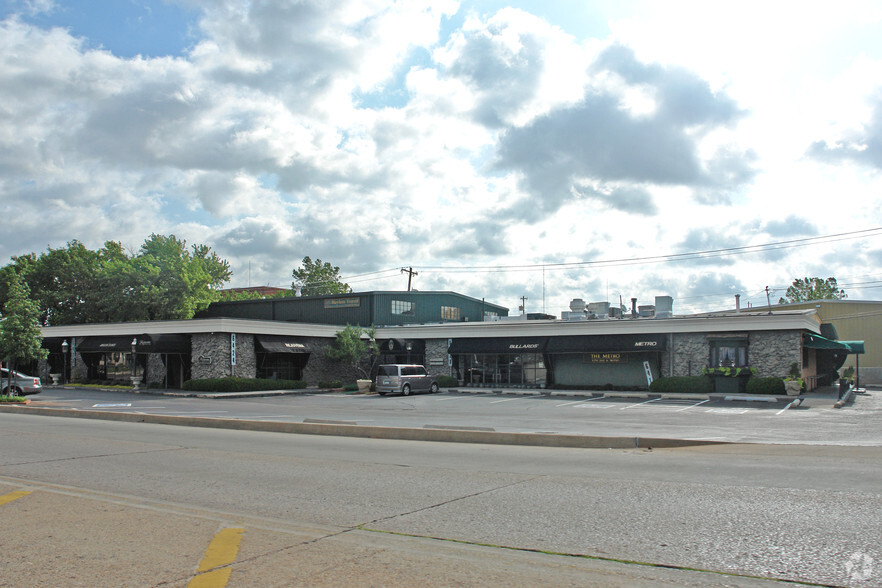 6418-6432 N Western Ave, Oklahoma City, OK à louer - Photo de l’immeuble – Image 3 sur 5
