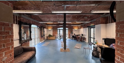 Neptune St, Leeds à louer Photo intérieure– Image 2 sur 3