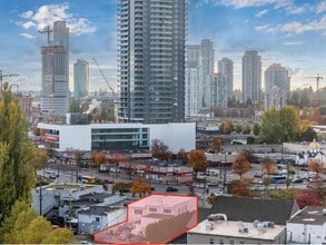 13585 King George Blvd, Surrey, BC à vendre Photo intérieure– Image 2 sur 5