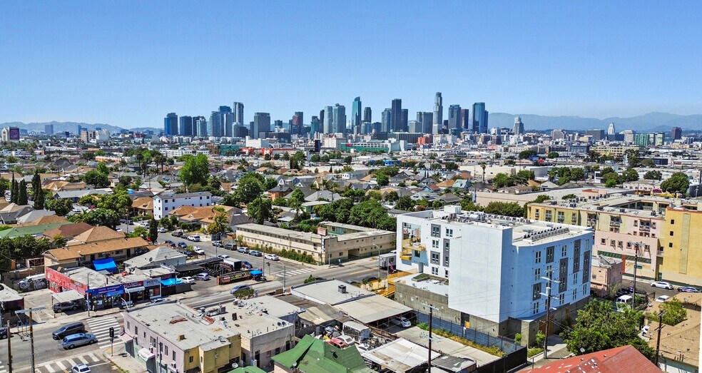2116-2118 S Central Ave, Los Angeles, CA à vendre - Photo de l’immeuble – Image 3 sur 3