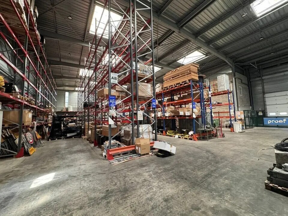 Local d’activités dans Bussy-Saint-Martin à louer Photo de l’immeuble– Image 1 sur 8