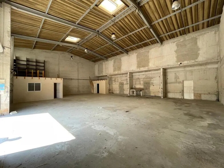 Industriel/Logistique dans La Garde à louer - Photo intérieure – Image 3 sur 5