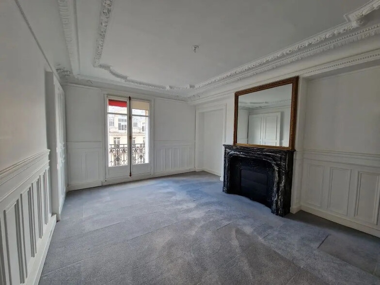 32 Avenue De L'Opera, Paris à louer - Photo de l’immeuble – Image 3 sur 7