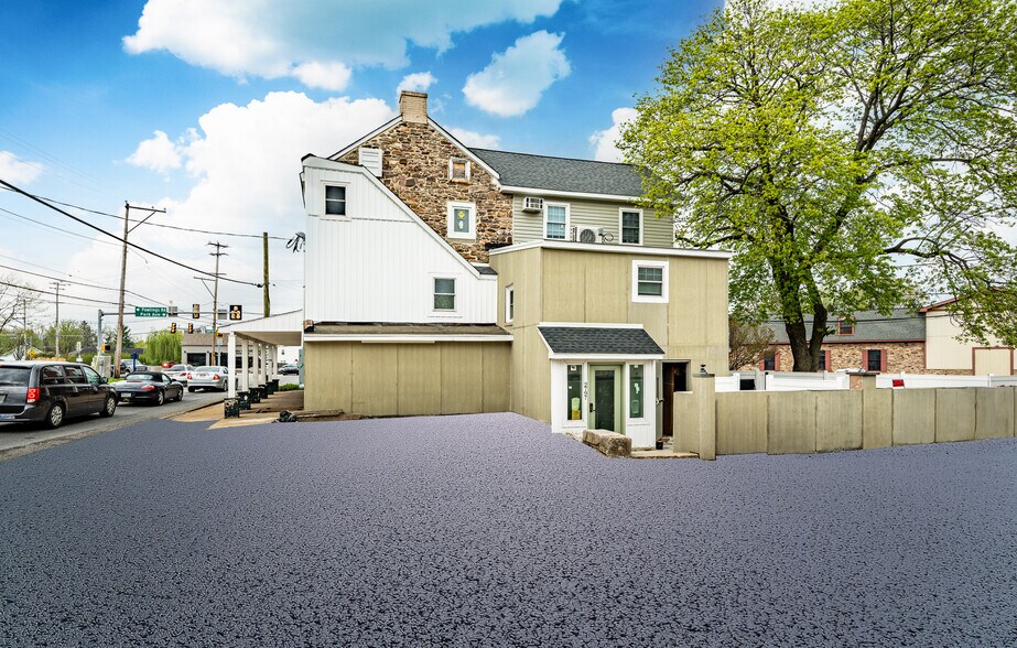 2797 Egypt Rd, Audubon, PA à vendre - Photo principale – Image 2 sur 35