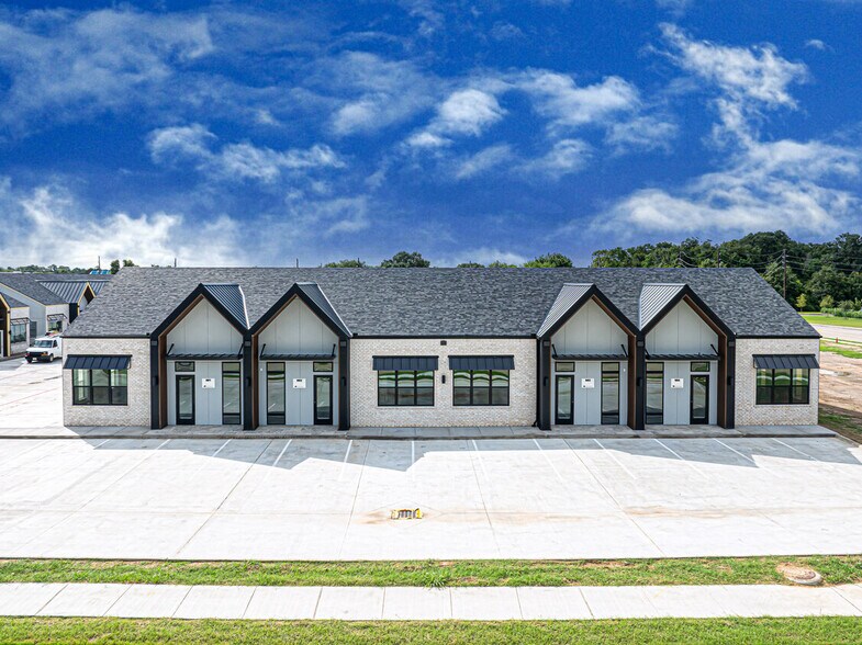 1325 Main St, Katy, TX à louer - Photo de l’immeuble – Image 2 sur 31