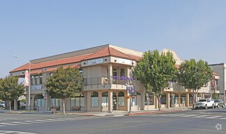 Plus de détails pour 650 San Benito St, Hollister, CA - Local commercial à louer
