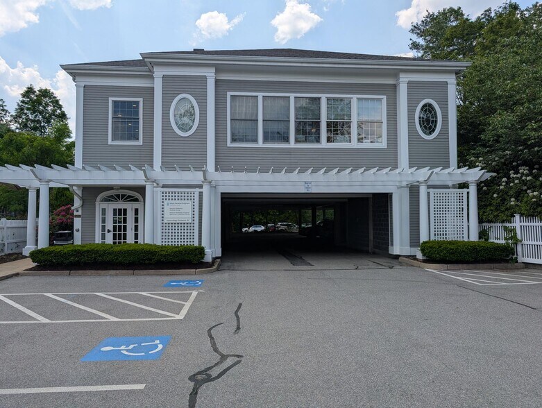 45 Colpitts Rd, Weston, MA à louer - Photo de l’immeuble – Image 2 sur 2