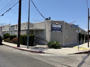 11471 Vanowen St, North Hollywood, CA à louer Photo intérieure– Image 2 sur 21