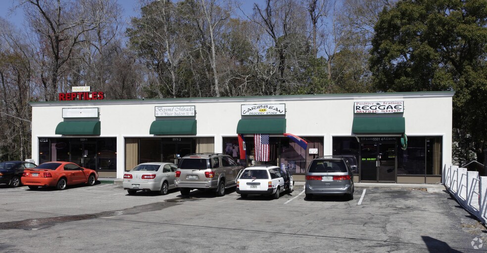 5501 Beach Blvd, Jacksonville, FL à vendre - Photo de l’immeuble – Image 2 sur 6