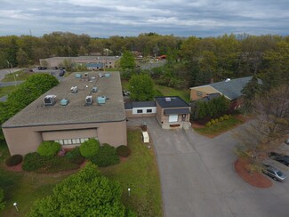 Plus de détails pour 87-125 Jeffrey Ave, Holliston, MA - Local d’activités à vendre