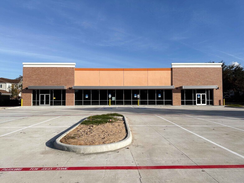 10760 Barker Cypress Rd, Cypress, TX à louer - Photo de l’immeuble – Image 2 sur 6
