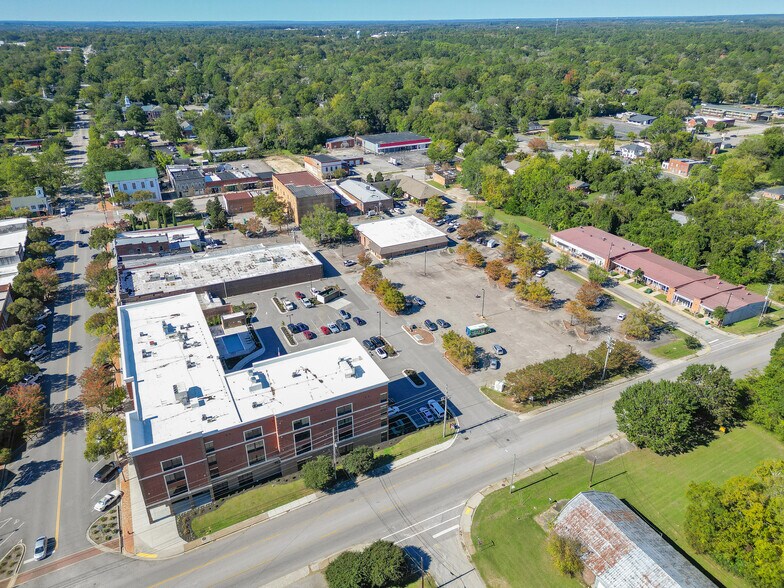 1 Village Park, Cheraw, SC à vendre - Photo de l’immeuble – Image 3 sur 38