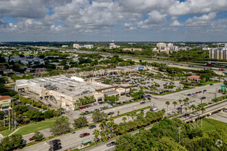 1799-1901 S University Dr, Davie, FL - VUE AÉRIENNE  vue de carte - Image1