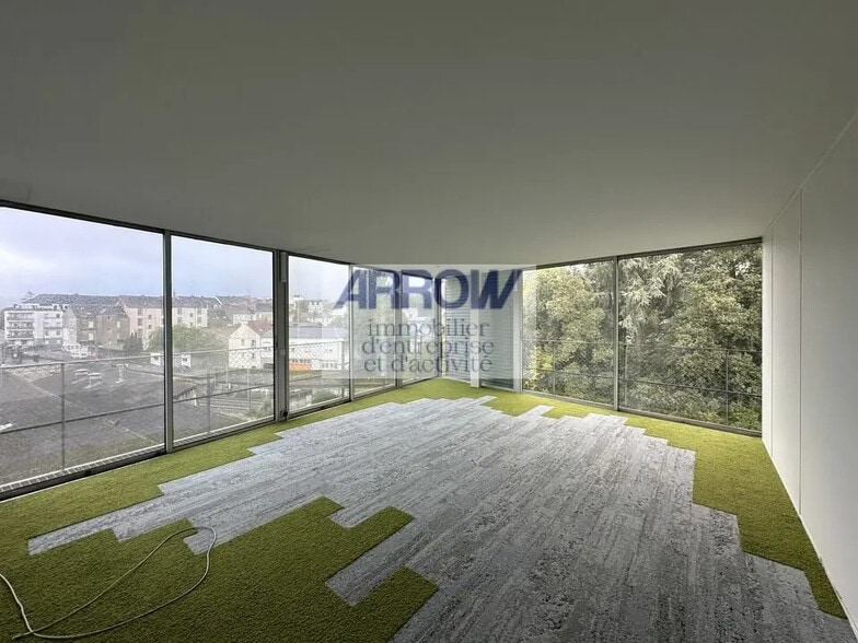 Bureau dans Nantes à louer - Photo de l’immeuble – Image 1 sur 5