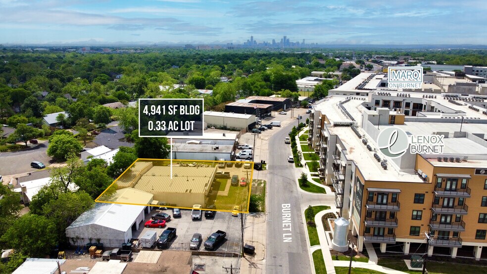 6733 Burnet Ln, Austin, TX à louer - Photo de l’immeuble – Image 2 sur 10