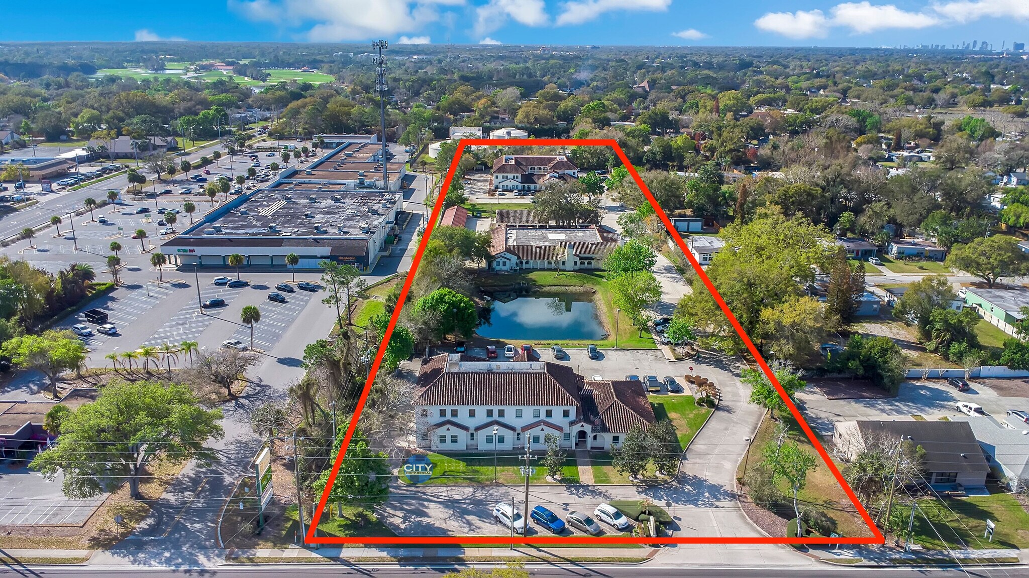 1954 Howell Branch Rd, Winter Park, FL à vendre Photo principale– Image 1 sur 10