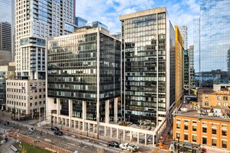 Plus de détails pour 26-32 Wellington St E, Toronto, ON - Bureau à louer