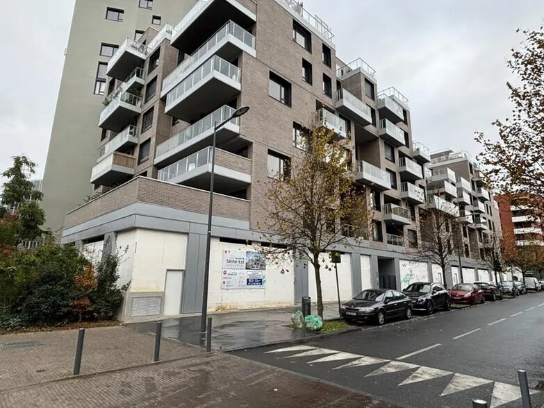 Local commercial dans Asnières-sur-Seine à louer - Photo de l’immeuble – Image 1 sur 5