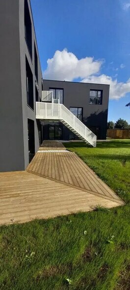 Bureau dans Vannes à louer - Photo de l’immeuble – Image 1 sur 6