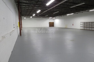1210 Sweitzer Ave, Akron, OH à louer Photo de l’immeuble– Image 1 sur 8