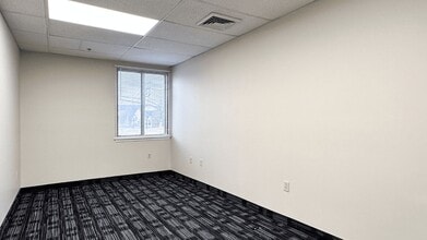 210 Pomeroy Ave, Meriden, CT à louer Photo intérieure– Image 1 sur 12