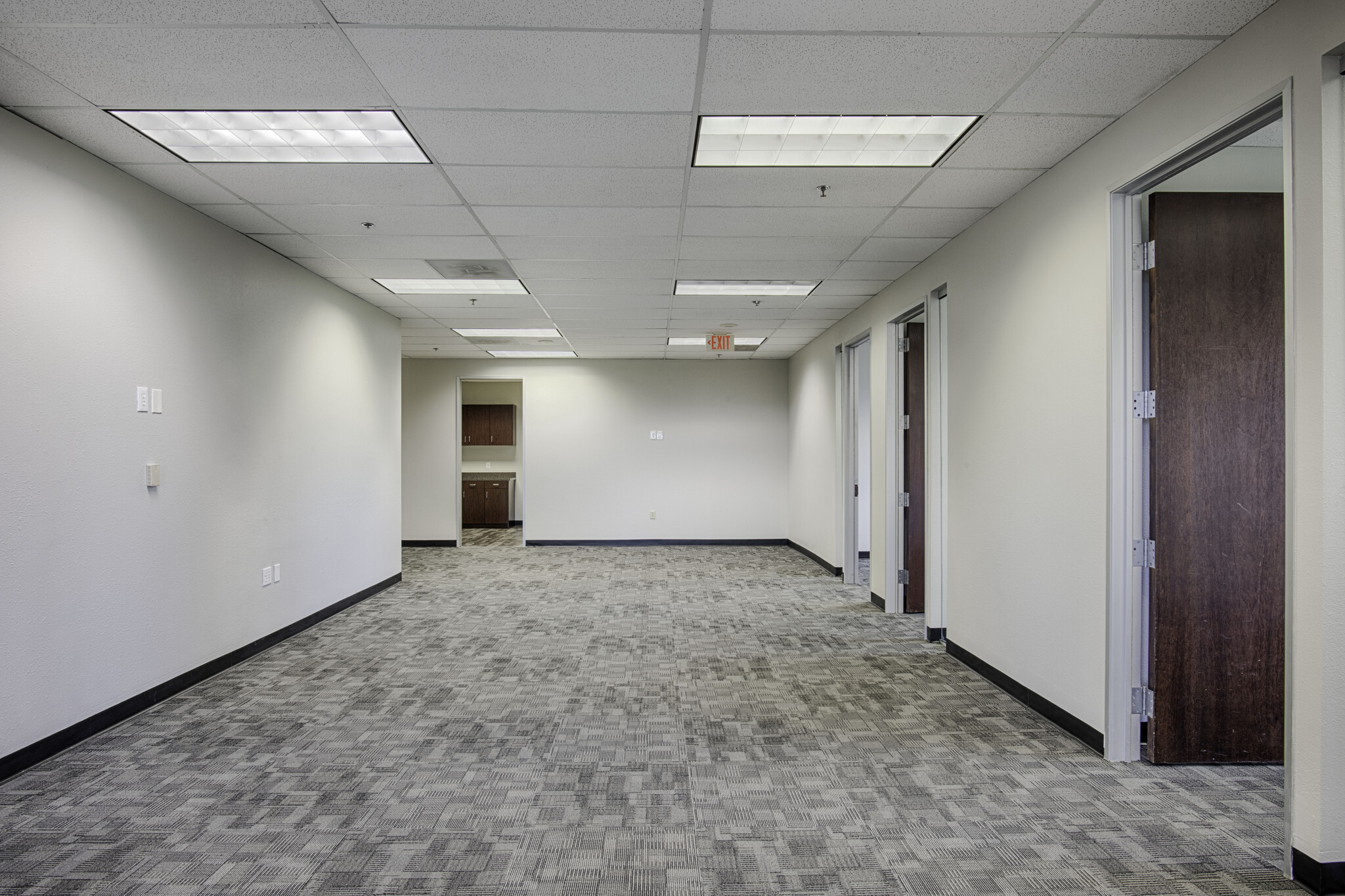 5000 Legacy Dr, Plano, TX à louer Photo intérieure– Image 1 sur 7