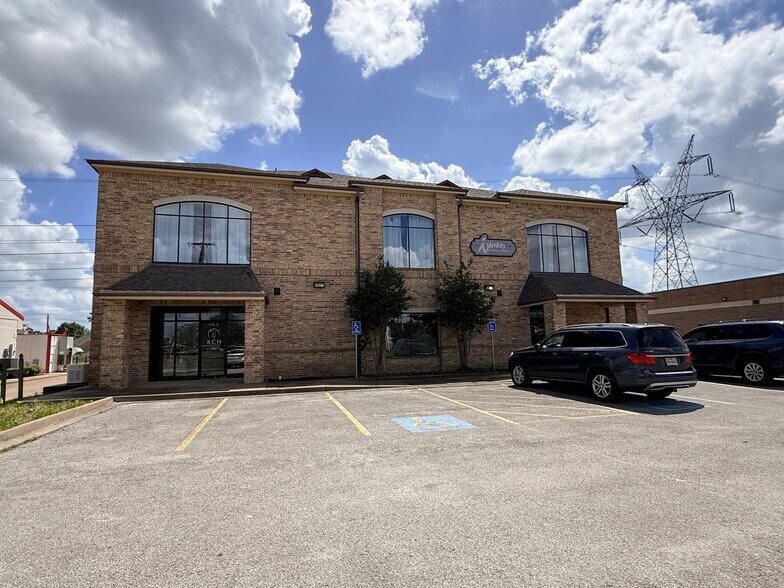 2140 W Grande Blvd, Tyler, TX à louer - Photo de l’immeuble – Image 3 sur 27