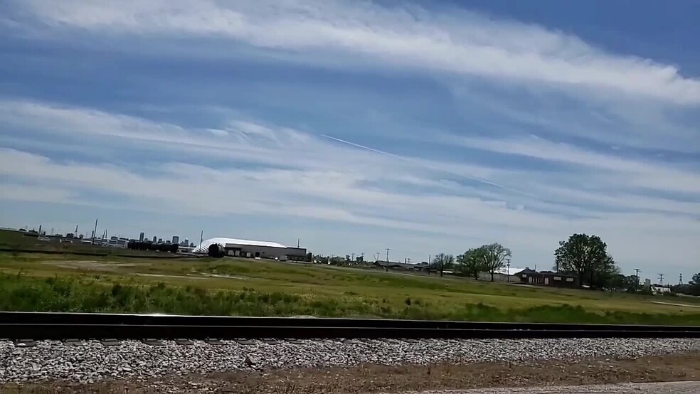 7th St, Madison, IL à louer - Vidéo sur l’annonce professionnelle – Image 2 sur 8