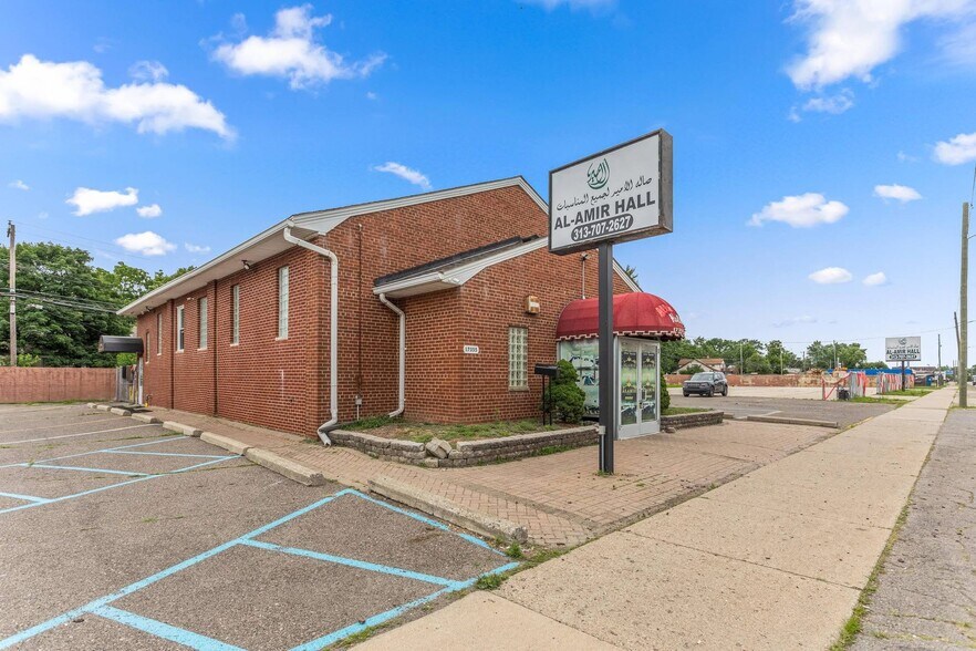 17355 Allen Rd, Melvindale, MI à vendre - Photo de l’immeuble – Image 2 sur 37