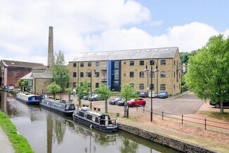 Plus de détails pour Ashley Ln, Shipley - Bureau à louer