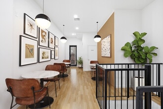 1567 York Ave, New York, NY à louer Photo intérieure– Image 2 sur 4