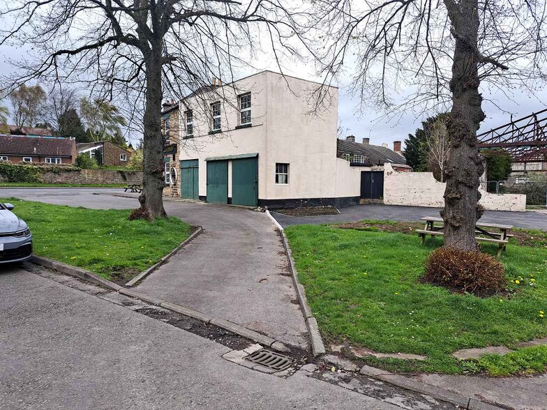 Silver St, Richmond à vendre - Photo de l’immeuble – Image 2 sur 7