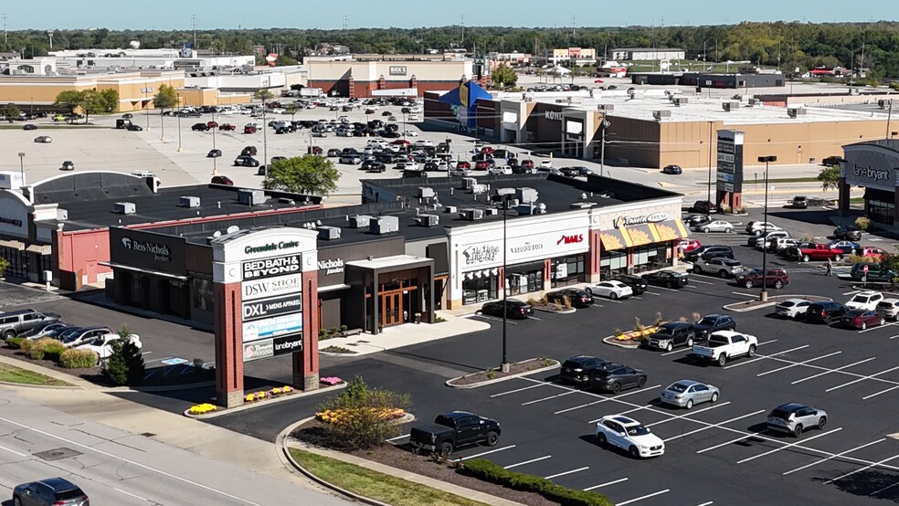 723-789 US Highway 31 N, Greenwood, IN à louer - Photo de l’immeuble – Image 1 sur 7