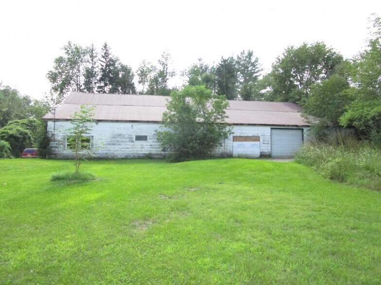 124 Railroad St, Greene, NY à vendre - Photo de l’immeuble – Image 2 sur 6