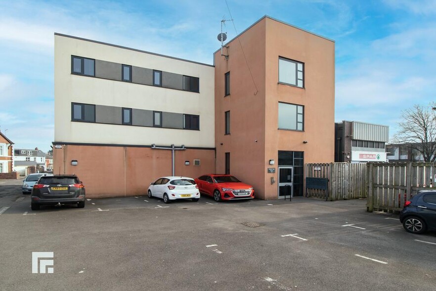 Cowbridge Rd E, Cardiff à louer - Photo de l’immeuble – Image 2 sur 15