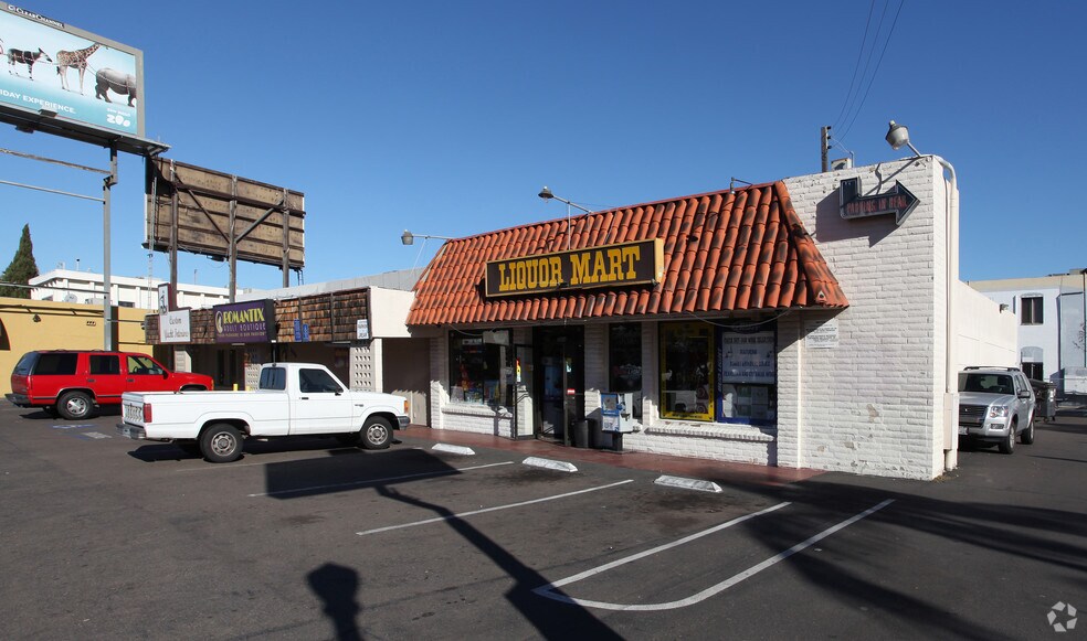 3604-3610 Midway Dr, San Diego, CA à louer - Photo de l’immeuble – Image 1 sur 5