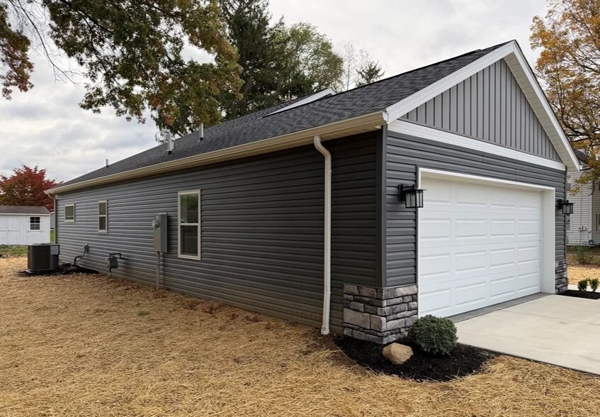 524 N Union St, Loudonville, OH à vendre - Photo de l’immeuble – Image 3 sur 3