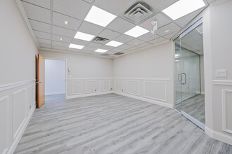 41 Grand Ave, River Edge, NJ à louer Photo intérieure– Image 1 sur 11