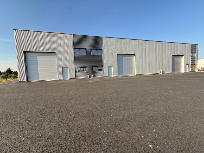 Industriel/Logistique dans Beauvais à louer - Photo de l’immeuble – Image 3 sur 5