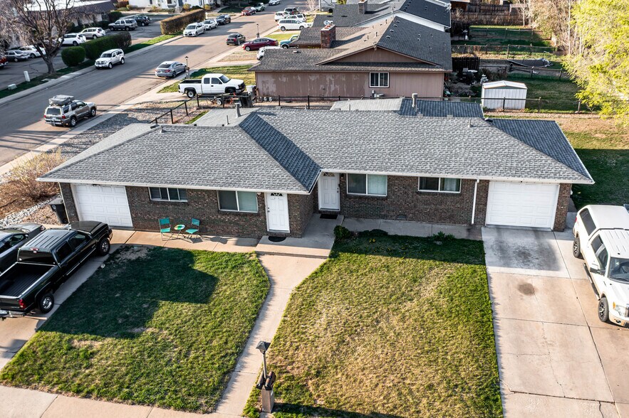 2114 Dexter Dr, Longmont, CO à vendre - Photo principale – Image 1 sur 1