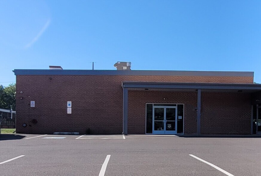 1020 Industrial Blvd, Southampton, PA à louer - Photo de l’immeuble – Image 3 sur 7